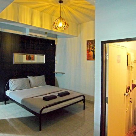 Mam'S House Khaosan Hotel Bangkok Bagian luar foto