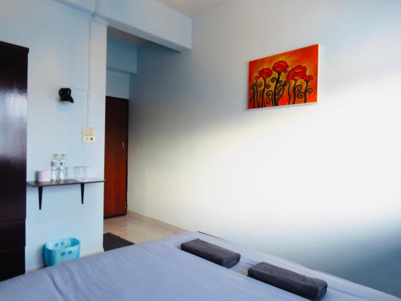 Mam'S House Khaosan Hotel Bangkok Bagian luar foto